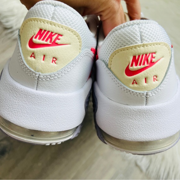 NWT Nike Air Max Excee Women’s Shoes - Picture 5 of 7